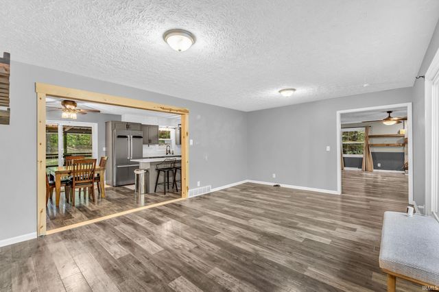 8581 N Goat Hollow Road, Mooresville, IN 46158