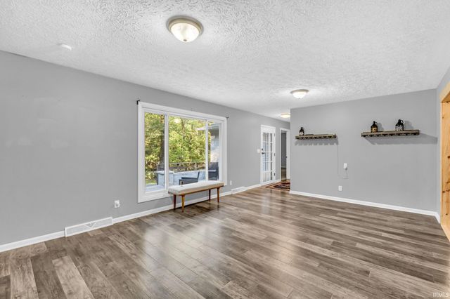 8581 N Goat Hollow Road, Mooresville, IN 46158