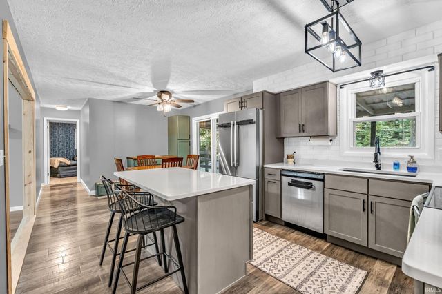 8581 N Goat Hollow Road, Mooresville, IN 46158