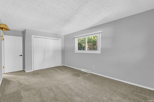 8581 N Goat Hollow Road, Mooresville, IN 46158