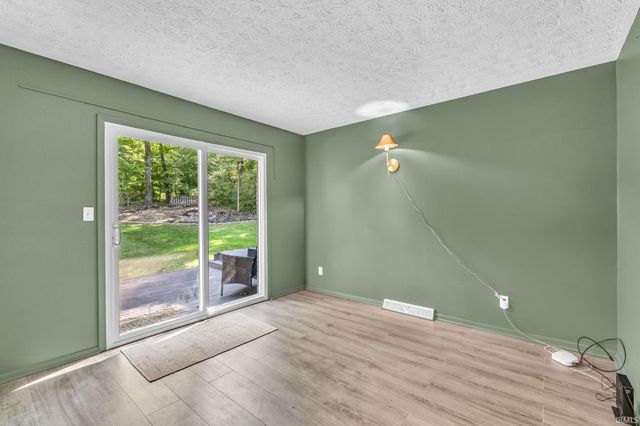 8581 N Goat Hollow Road, Mooresville, IN 46158