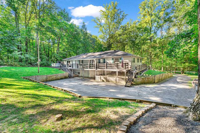 8581 N Goat Hollow Road, Mooresville, IN 46158