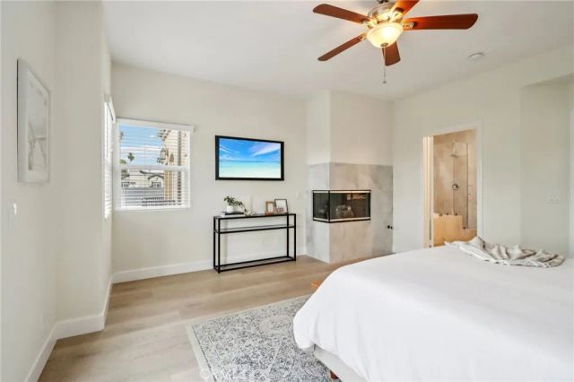 526 12th, Huntington Beach, CA 92648