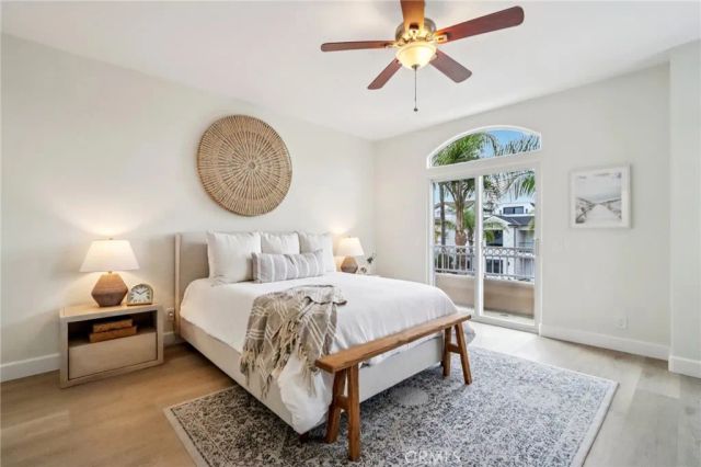 526 12th, Huntington Beach, CA 92648