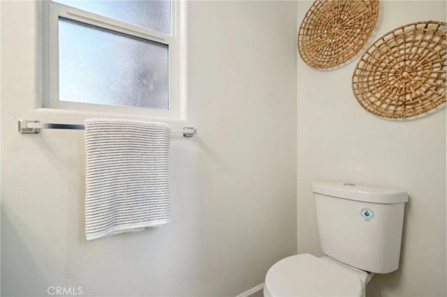 526 12th, Huntington Beach, CA 92648