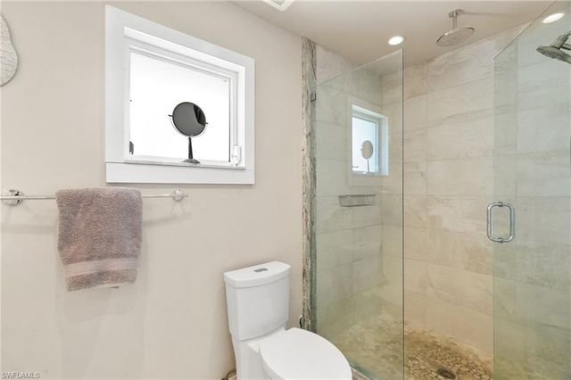2140 Shad CT, Naples, FL 34102