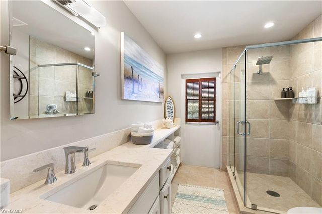 2140 Shad CT, Naples, FL 34102