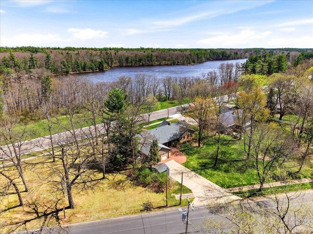 1251 WISCONSIN RIVER DRIVE, Port Edwards, WI 54469