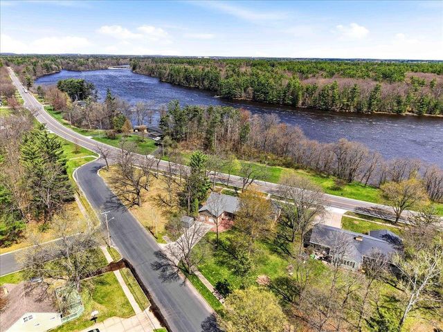 1251 WISCONSIN RIVER DRIVE, Port Edwards, WI 54469