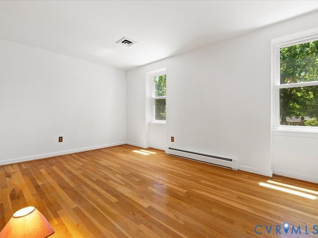 9740 Redbridge Rd, North Chesterfield, VA 23236