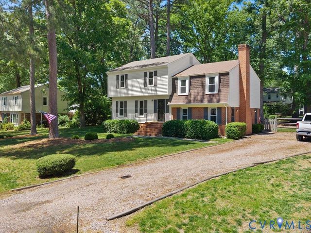 9740 Redbridge Rd, North Chesterfield, VA 23236