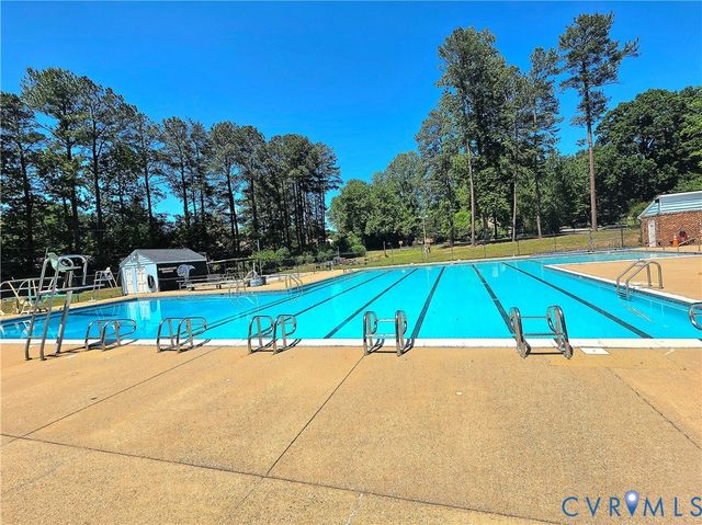9740 Redbridge Rd, North Chesterfield, VA 23236