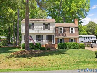 9740 Redbridge Rd, North Chesterfield, VA 23236