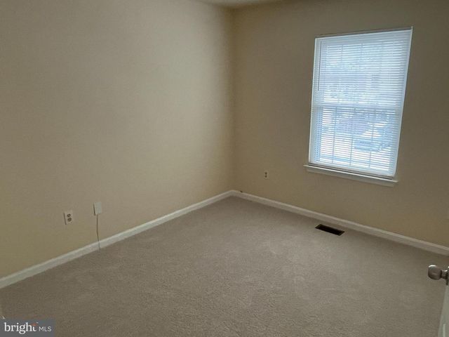 874 WATERFORD DR, Frederick, MD 21702