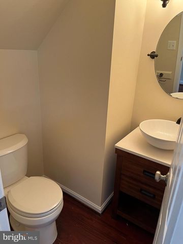 874 WATERFORD DR, Frederick, MD 21702