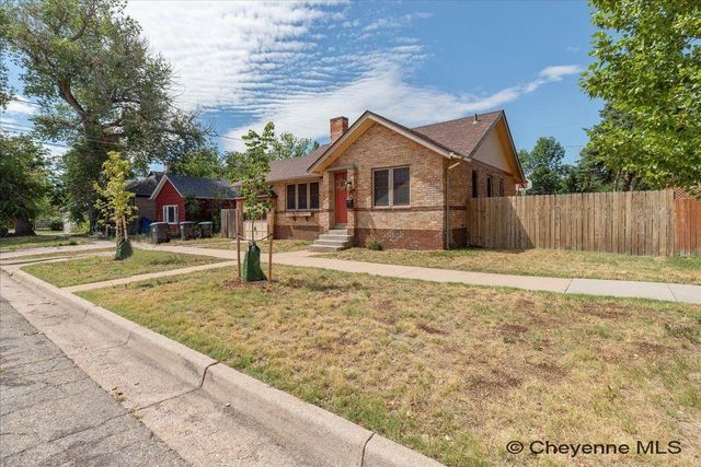 2514 MAXWELL AVE, Cheyenne, WY 82001