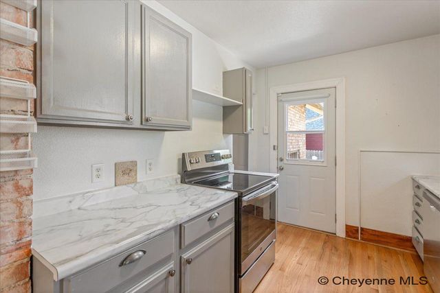 2514 MAXWELL AVE, Cheyenne, WY 82001