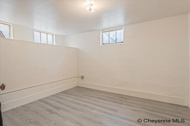 2514 MAXWELL AVE, Cheyenne, WY 82001