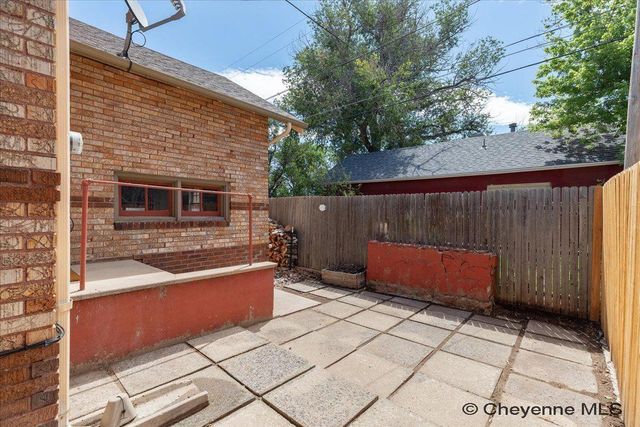 2514 MAXWELL AVE, Cheyenne, WY 82001