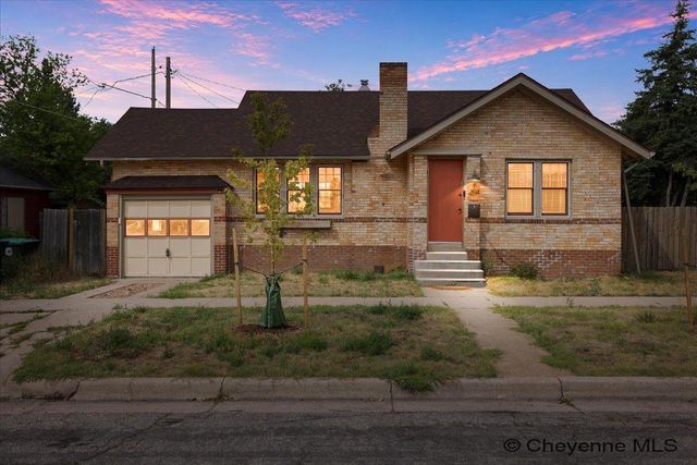 2514 MAXWELL AVE, Cheyenne, WY 82001