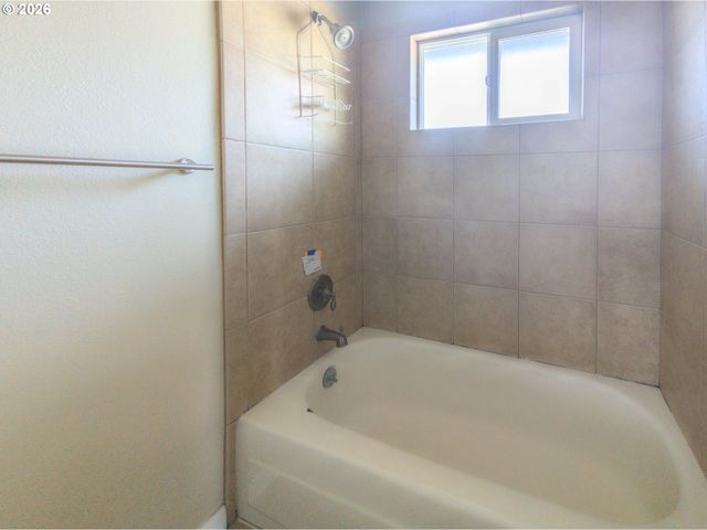 1924 Nw 143RD Ave 58, Portland, OR 97229