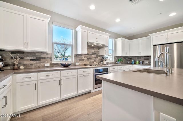 17819 E OAK CREEK CANYON Lane, Rio Verde, AZ 85263