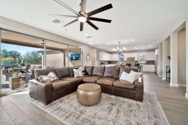 17819 E OAK CREEK CANYON Lane, Rio Verde, AZ 85263