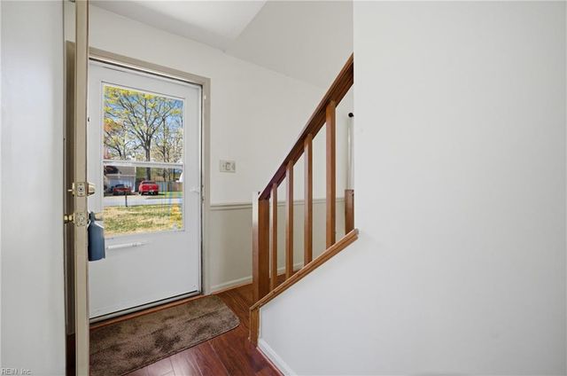 204 Springdale WAY, Hampton, VA 23666