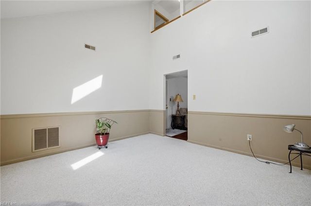 204 Springdale WAY, Hampton, VA 23666