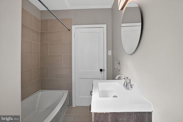 5726 WOODBINE AVE, Philadelphia, PA 19131