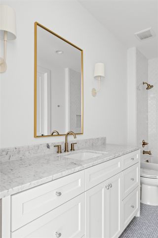 6454 Kenwood Avenue, Dallas, TX 75214