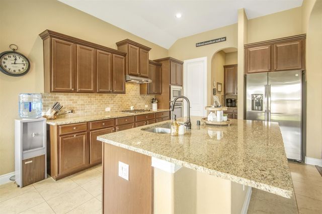 321 Westwood Drive, League City, TX 77573