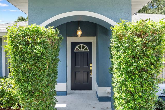 1709 POWDER RIDGE DRIVE, Valrico, FL 33594