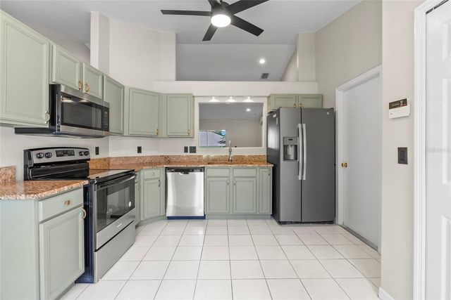 1709 POWDER RIDGE DRIVE, Valrico, FL 33594