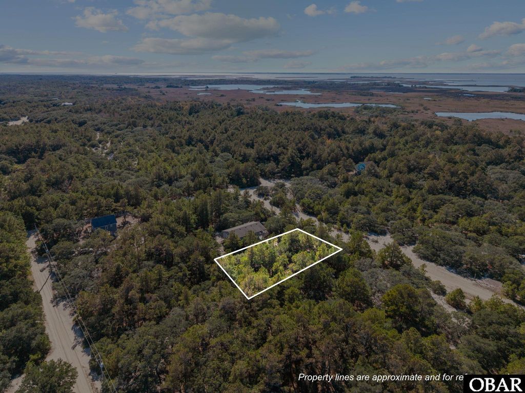 Image 1 of property listing at 2005 Ridge Road Lot, Corolla, NC 27927