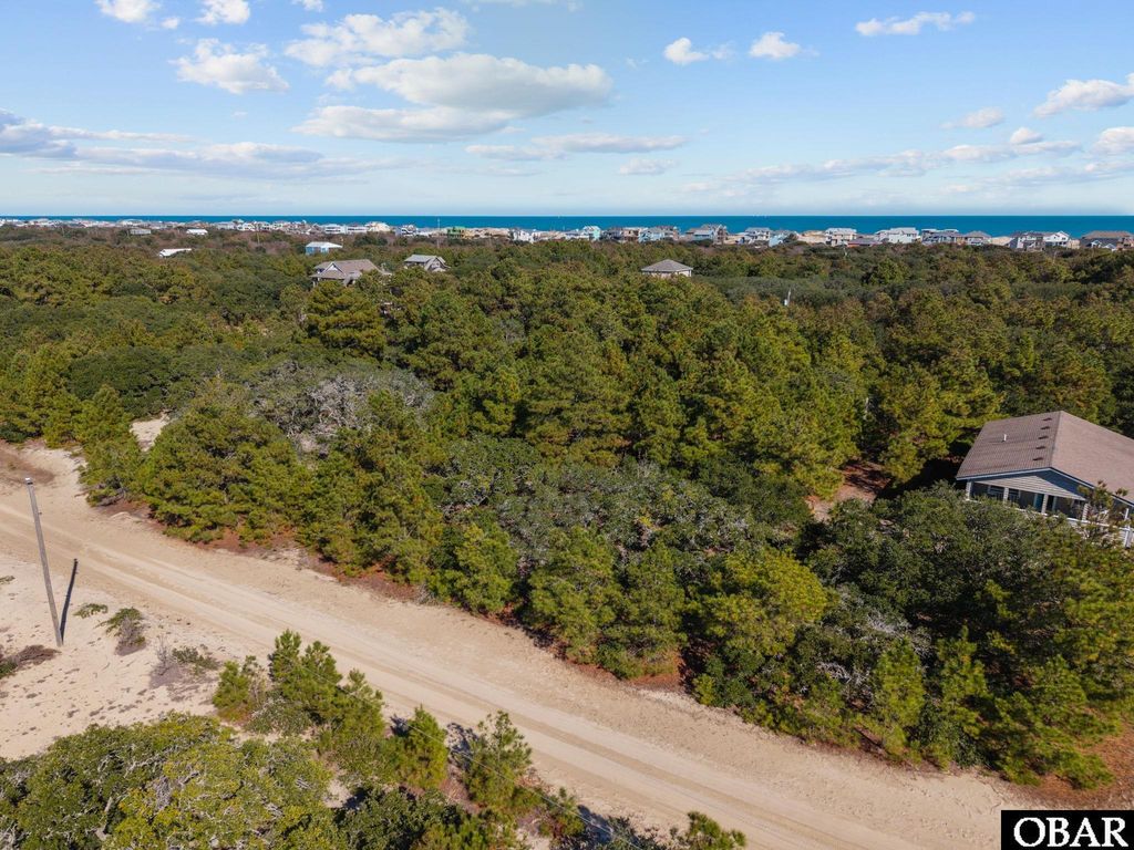 Image 5 of property listing at 2005 Ridge Road Lot, Corolla, NC 27927