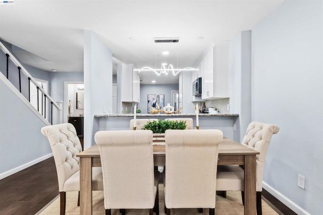 4159 Amberwood Cir, Pleasanton, CA 94588