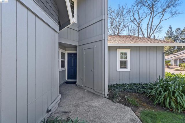 4159 Amberwood Cir, Pleasanton, CA 94588