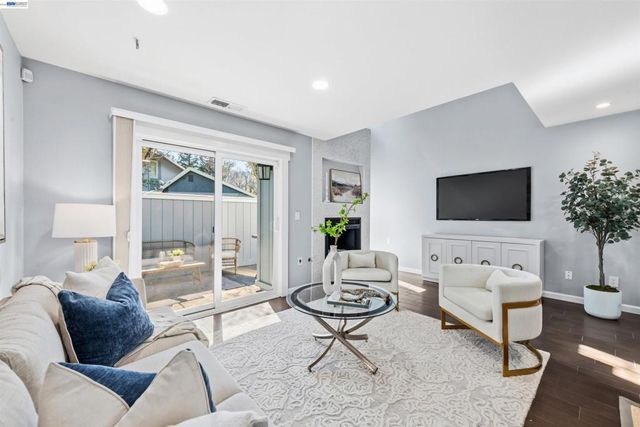 4159 Amberwood Cir, Pleasanton, CA 94588