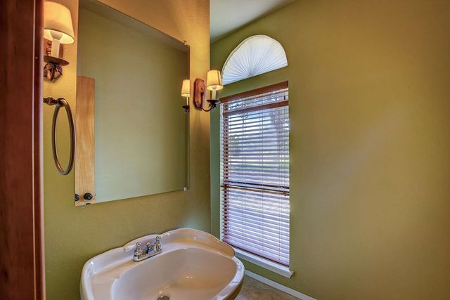 166 County Road 1559, Alba, TX 75410