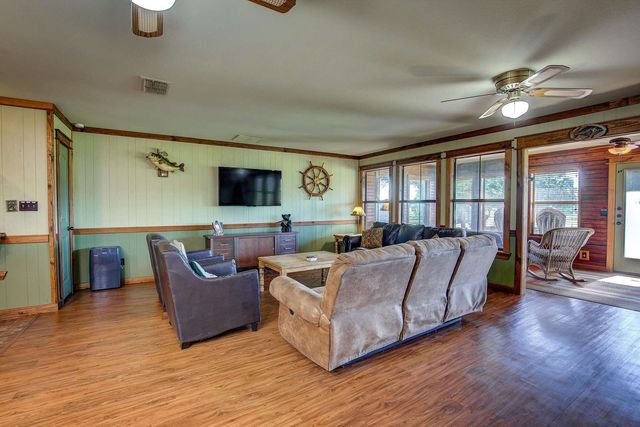166 County Road 1559, Alba, TX 75410