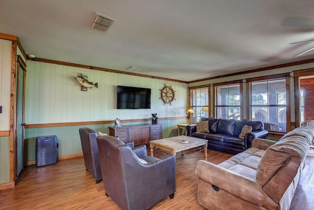 166 County Road 1559, Alba, TX 75410