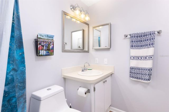 605 RAINBOW BOULEVARD, Lady Lake, FL 32159