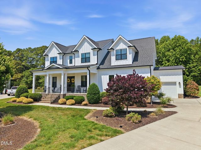 3520 Hundleby Drive, Apex, NC 27539