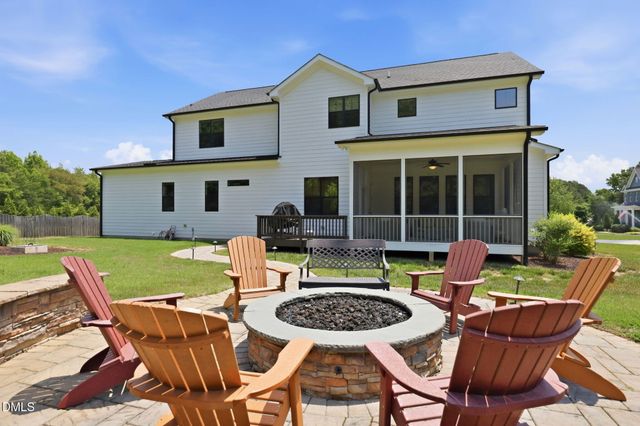 3520 Hundleby Drive, Apex, NC 27539