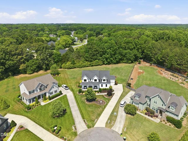 3520 Hundleby Drive, Apex, NC 27539