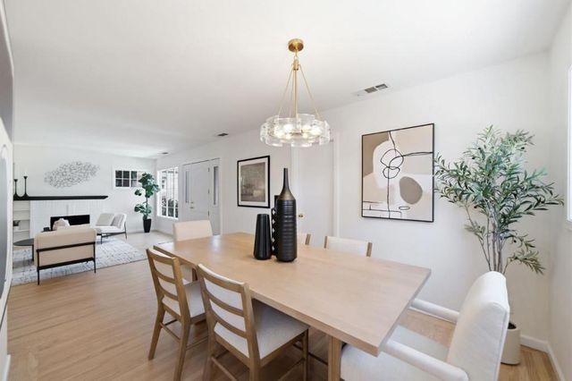 1727 Madison Avenue, Redwood City, CA 94061