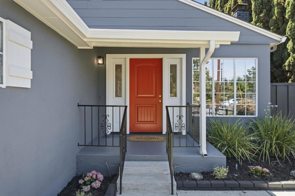 Image 1 of property listing at 1727 Madison Avenue, Redwood City, CA 94061