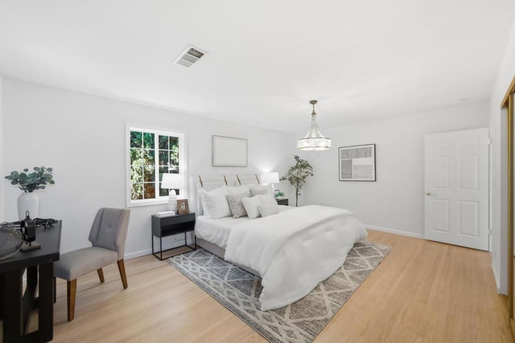 Image 14 of property listing at 1727 Madison Avenue, Redwood City, CA 94061