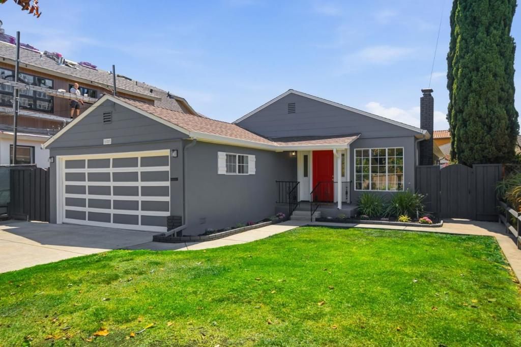 Image 32 of property listing at 1727 Madison Avenue, Redwood City, CA 94061